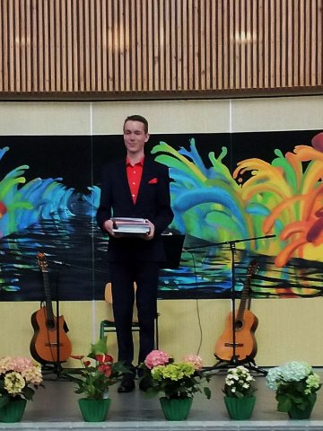 Adrian Lutsch, Geschwister-Scholl-Gymnasium Bützow