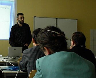 Herr Schwenn, neues friedländer gymnasium, bei der Leitung seines Workshops